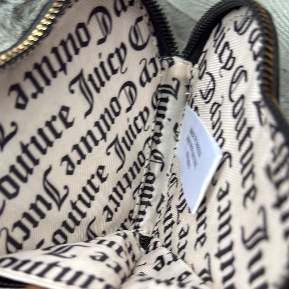 Juicy Couture Black and Gold Heart Clutch - Picture 3 of 6